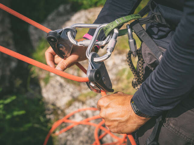 Outdoor climbing lessons