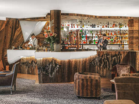 Sofa Bar des Barmes de l’Ours – Salon de thé