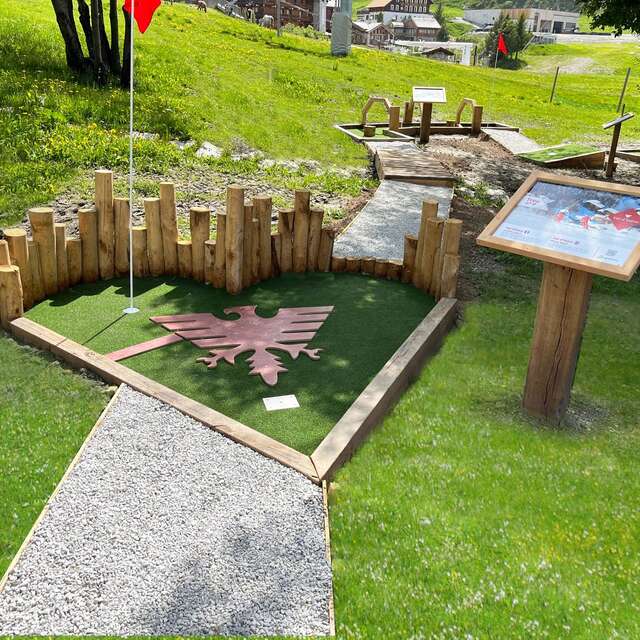 Mini-golf course